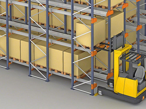 Paletni shuttle regali (multu deep) - Primat Logistika Paletni shuttle regali - Primat Logistika