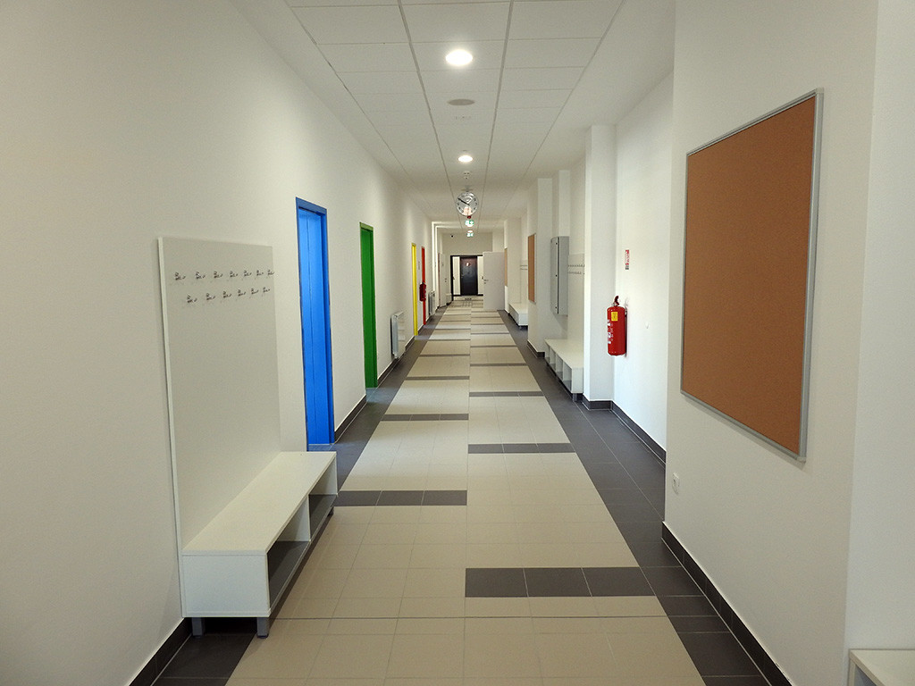 OS August Senoa Zagreb - 2 - Primat Logistika OS August Senoa Zagreb - hodnik