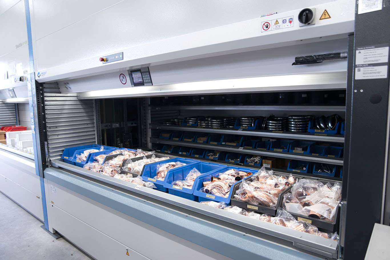 Frigo Plus - skladišni automatizirani uređaj Kardex Shuttle Skladišni automatizirani uređaj Kardex Shuttle