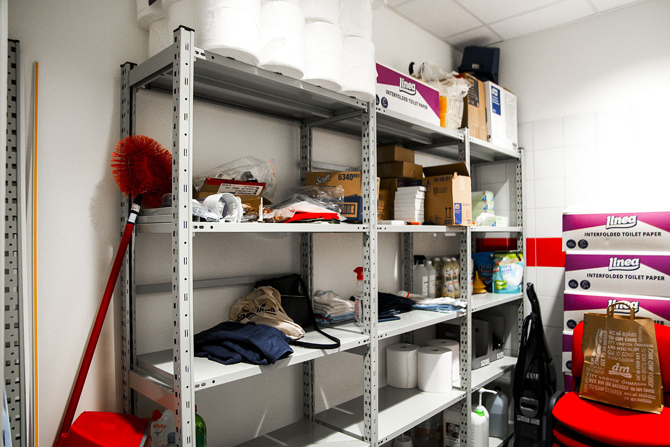 Metalni namještaj - DPD Metalni namjestaj DPD