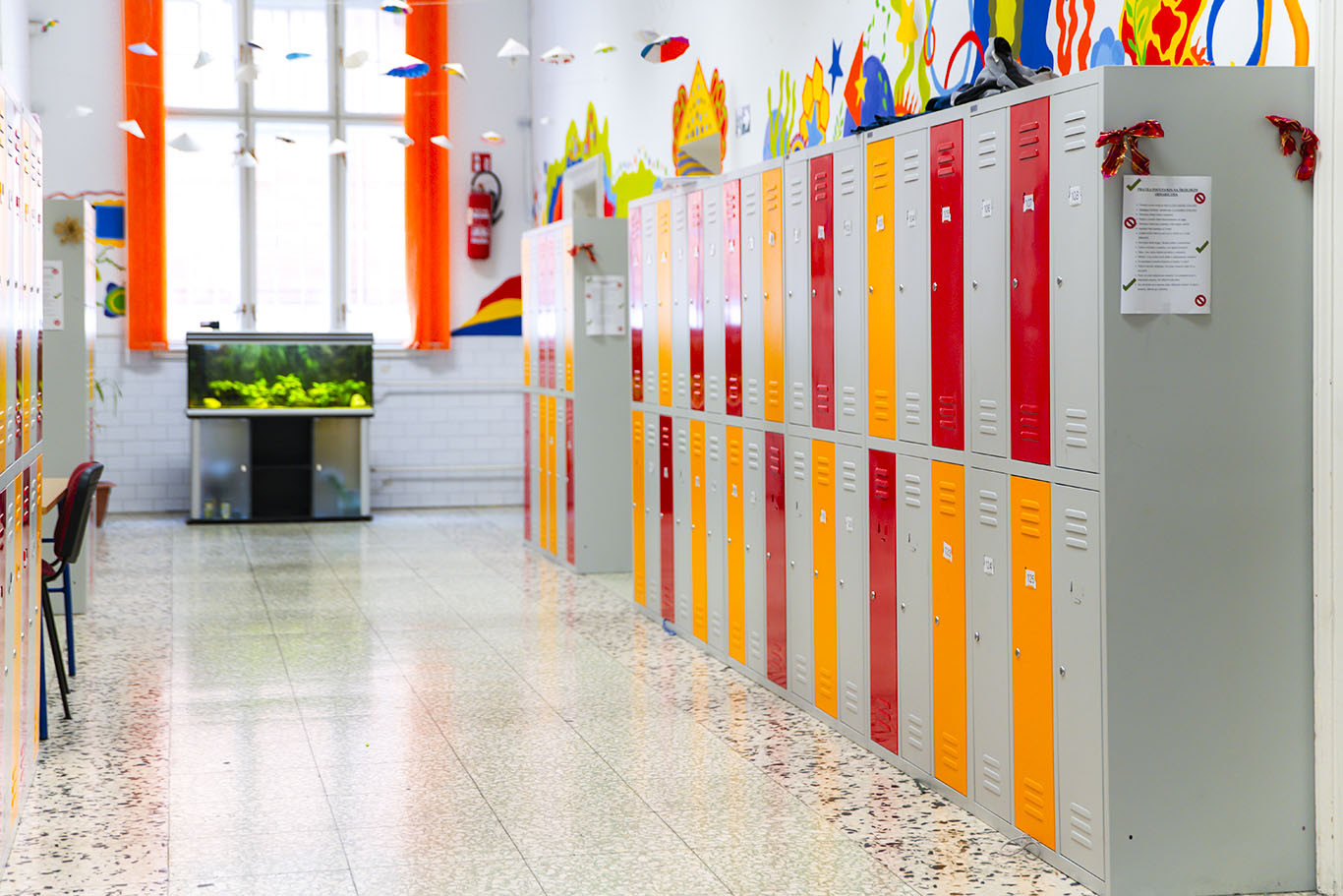 Osnovna škola Ivana Filipovića - Metalni namještaj Osnovna škola Ivana Filipovića