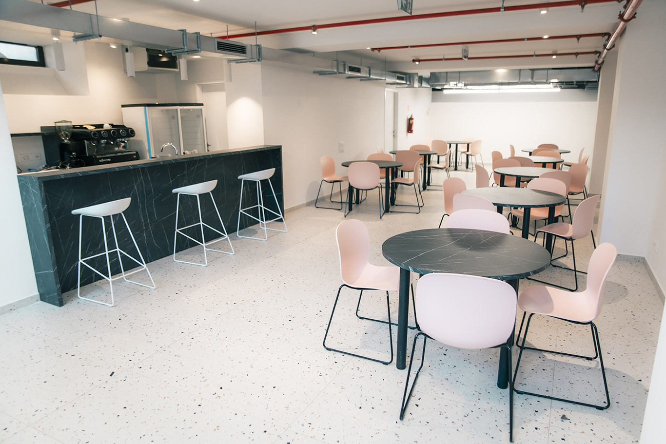 Narodna knjižnica Vlado Gotovac - Sisak Narodna knjižnica Vlado Gotovac - Sisak