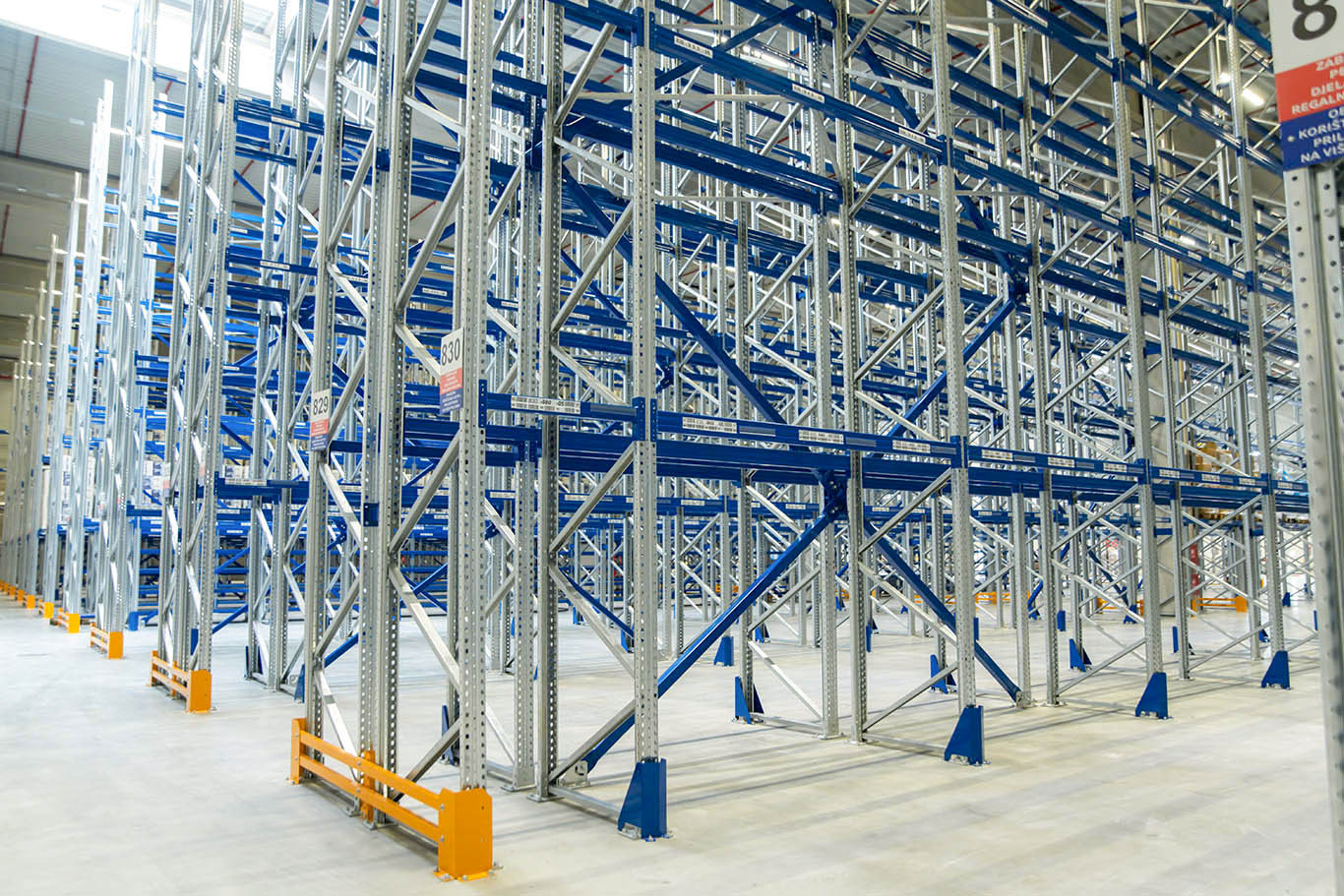 dm drogerie markt d.o.o. - Bobovica (Samobor) - skladisna oprema i sustavi dm drogerie markt d.o.o. - Bobovica (Samobor)