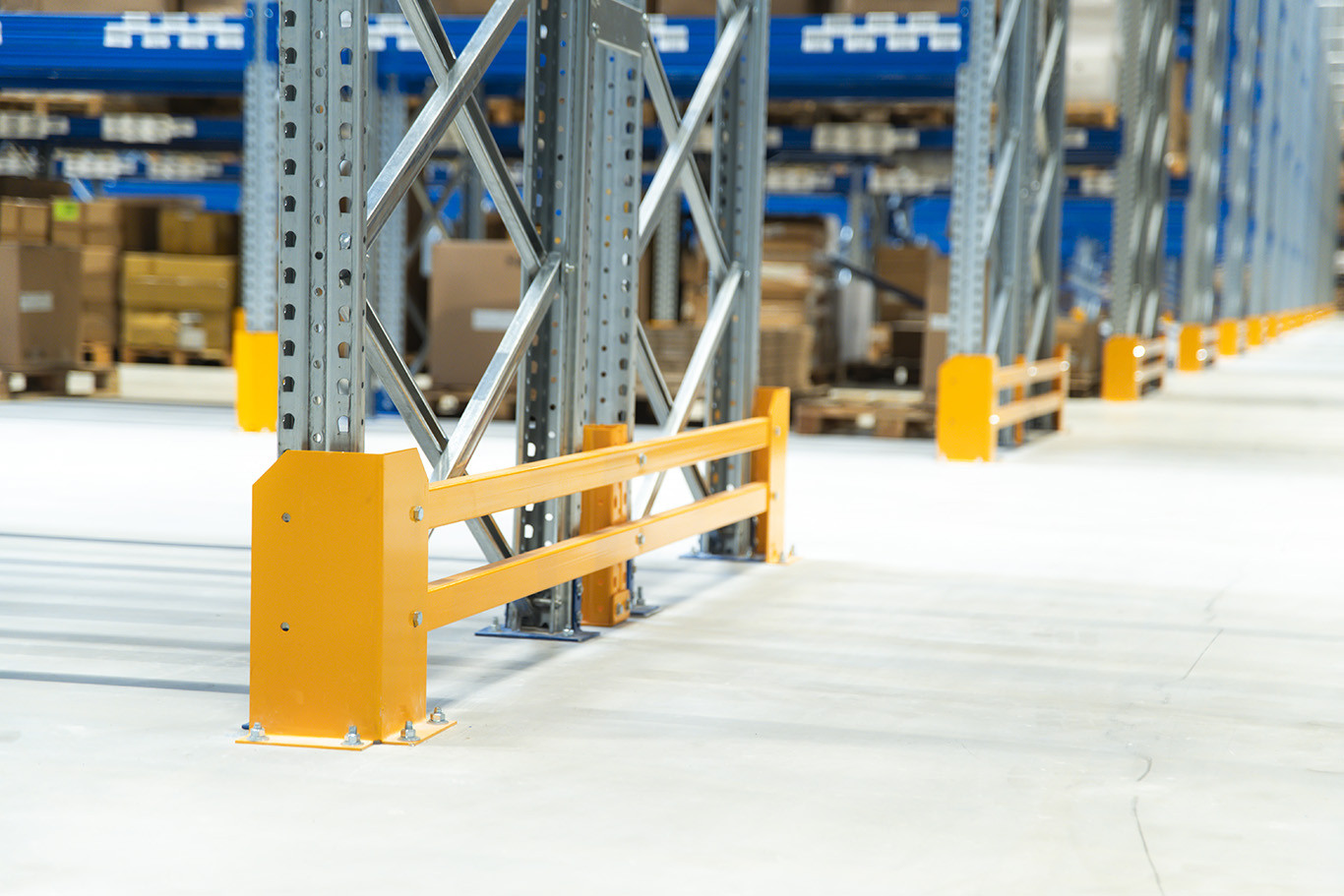 Skladišna oprema i sustavi - Lesnina Skladišna oprema i sustavi - Lesnina